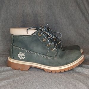 Timberland Teal Leather Boots with Brown Soles